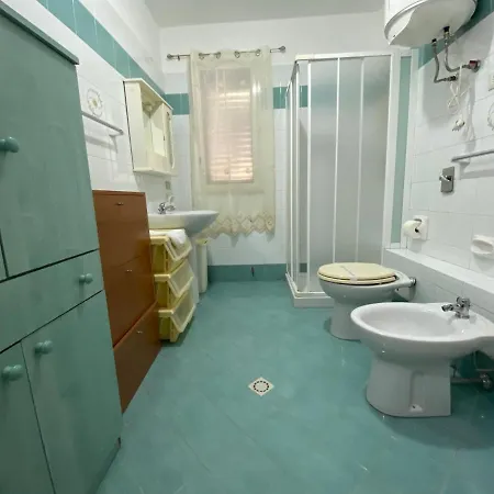 In Recidence A 100 Metri Dal Mare Con Servizio Di Piscina A 100 Metri Vicino Cefalu Campofelice Di Roccella